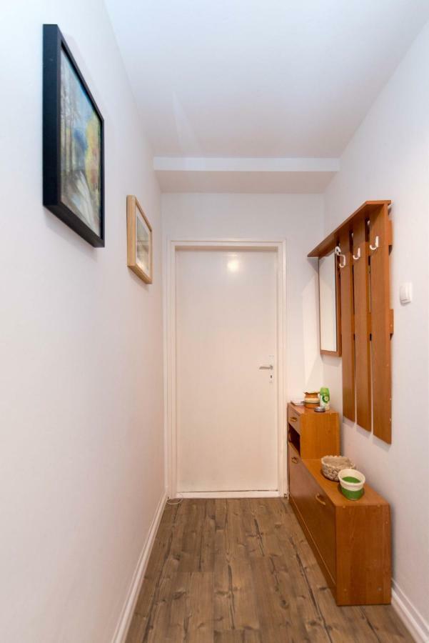 Apartman Lux ดารูวาร์ ภายนอก รูปภาพ